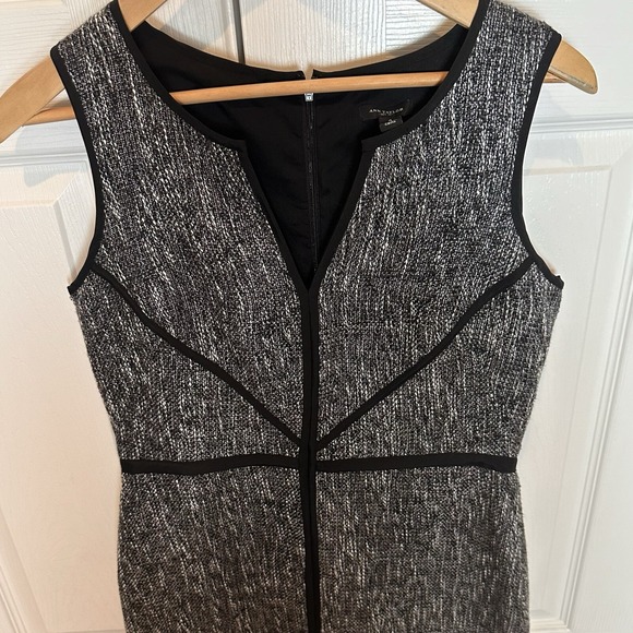 Ann Taylor Sheath Dress Black Gray Size 4 Wedding Party Business Classic Elegant - Picture 3 of 16